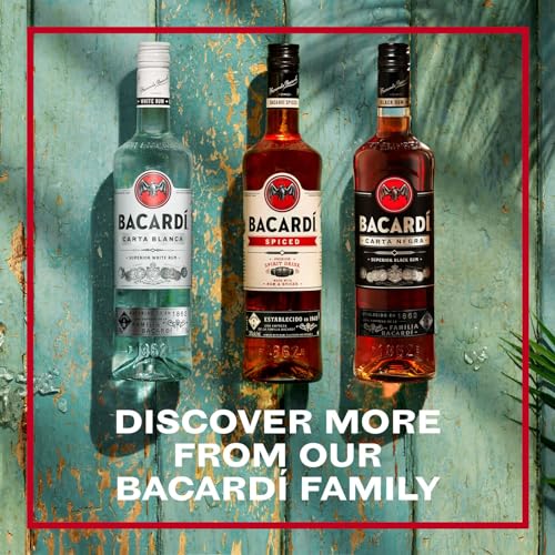 BACARDÍ Carta Oro Superior Gold Rum, Iconic Caribbean Rum Perfect for Cuba Libre Cocktails, 40% ABV, 70cl / 700ml