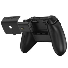 Venom Charging Dock with Rechargeable Battery Pack - Black (Xbox Series X & S/Xbox One)