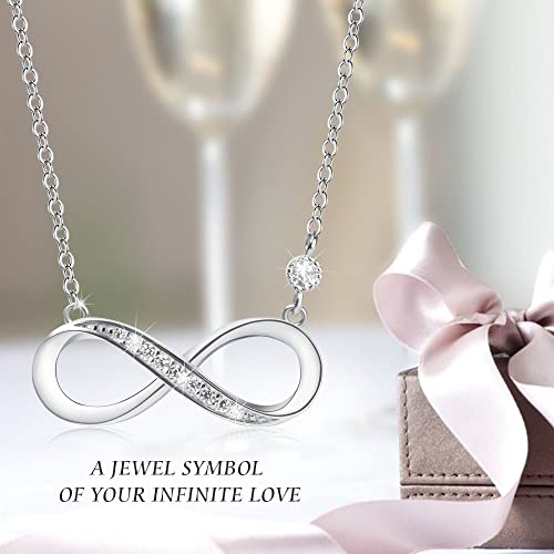 Aucuu Women's Sparkling Infinity Pendant Necklace, 925 Sterling Silver Necklace with Shiny Cubic Zirconia, Adjustable Infinity Necklace - Luck & Eternity Gifts for Lover/Mum/Girls, 45cm