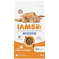 IAMS for Vitality Sterilised cat food - Dry food for sterilised/ castrated cats from 1 year with fresh chicken, 2 kg (Packing May Vary)