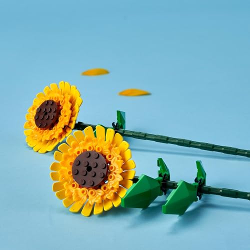 LEGO Creator Sunflowers, Artificial Flowers Building Kit for Kids Aged 8and, Display as Bedroom Accessory or Floral Bouquet Home Decoration, Gift for Girls, Boys and Teenagers 40524