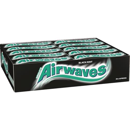 Airwaves Black Mint Sugarfree Chewing Gum, with Menthol Freshness, 30 Packs of 10 Pieces