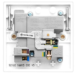 BG Electrical Single Switched 13 A Fast Charging Power Socket with Two USB Charging Ports, 2.1 A, 5 V, 10.5 W, Square Edge, White