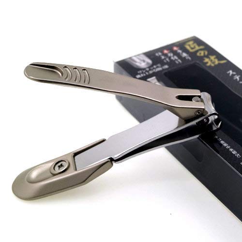 Japanese Stainless Steel Curved Blade Nail Clipper - Made in Japan   Green Bell (G-1205)