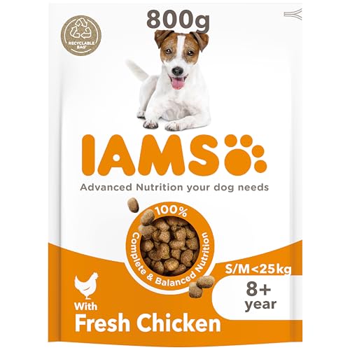 IAMS Complete Dry Dog Food for Senior 7and Small and Medium Breeds with Chicken 800 g