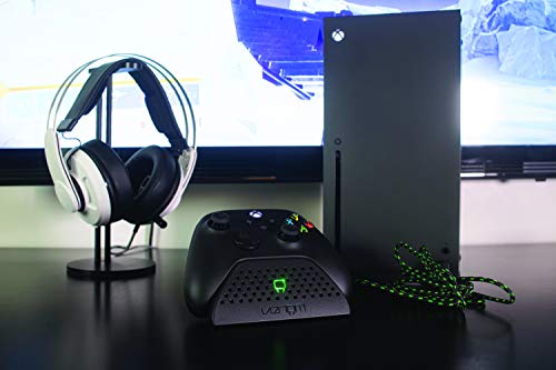 Venom Charging Dock with Rechargeable Battery Pack - Black (Xbox Series X & S/Xbox One)