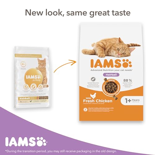 IAMS Hairball Complete Dry Cat Food for Adult and Senior Cats with Chicken 3 kg