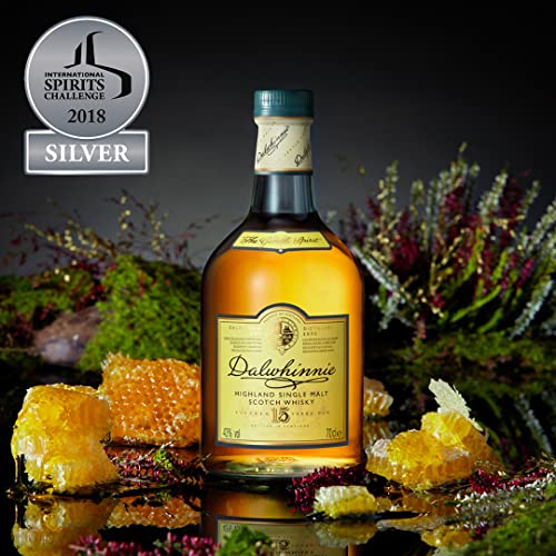 Dalwhinnie 15 Year Old Single Malt Scotch Whisky   43% vol   70cl   Highland Whisky   Smooth & Aromatic   Malty Sweet Flavours & Smoky Warmth   Scottish Whisky with Gift Box