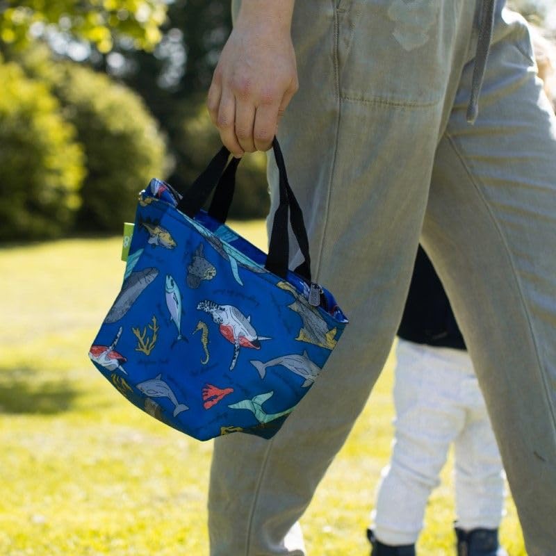 ECO CHIC Lightweight Foldable Insulated Lunch Bag Water Resistant Cooler Bag (Seaside Navy)