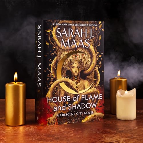 House of Flame and Shadow: The INTERNATIONAL BESTSELLER and the SMOULDERING third instalment in the Crescent City series