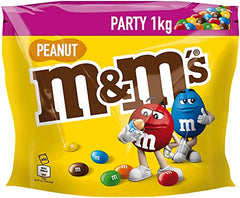 M&M'S Peanut Milk Chocolate Party Bulk Bag, Chocolate Gift & Movie Night Snacks, 1kg