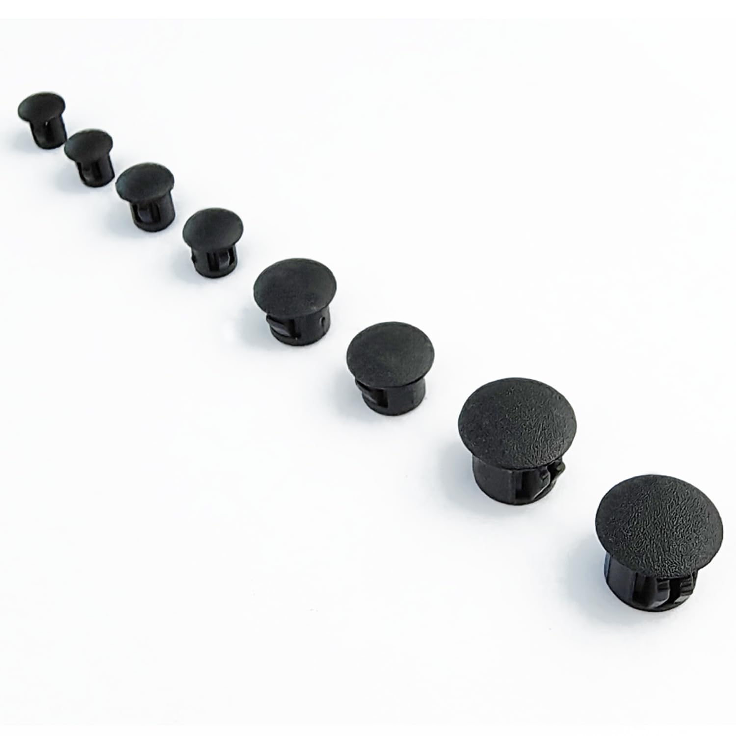 Qrity 10 Pcs Plastic Hole Plugs, 22mm Round Button Plugs, Snap on Type Screw Cap, Furniture Hole Plugs, Drilling Cover Caps Screw Hole Plugs Black for Cabinet Desk Table Chair Cupboard Wardrobe