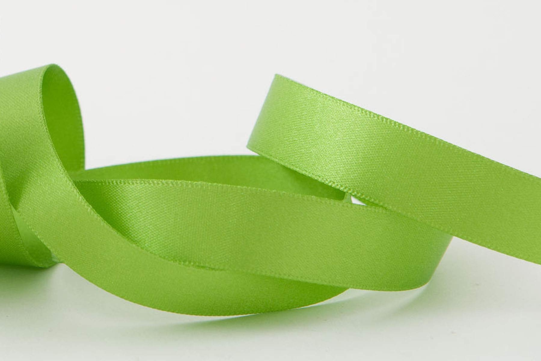 Berisfords Double FACE Poly Satin Ribbon, Meadow, 15 mm