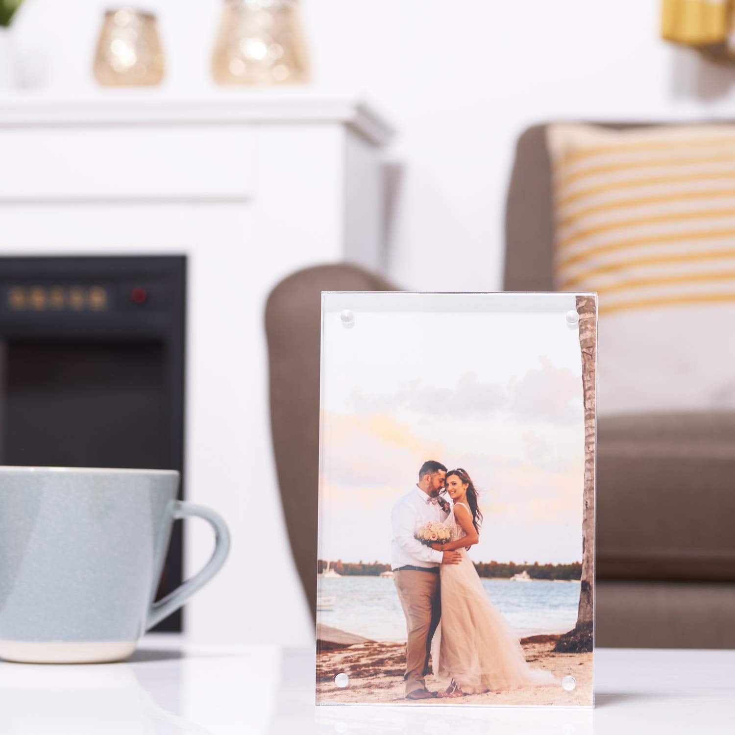 Scribble 6 x 4 Inch Acrylic Photo Frame/Block, Free Standing, Use Horizontally or Vertically