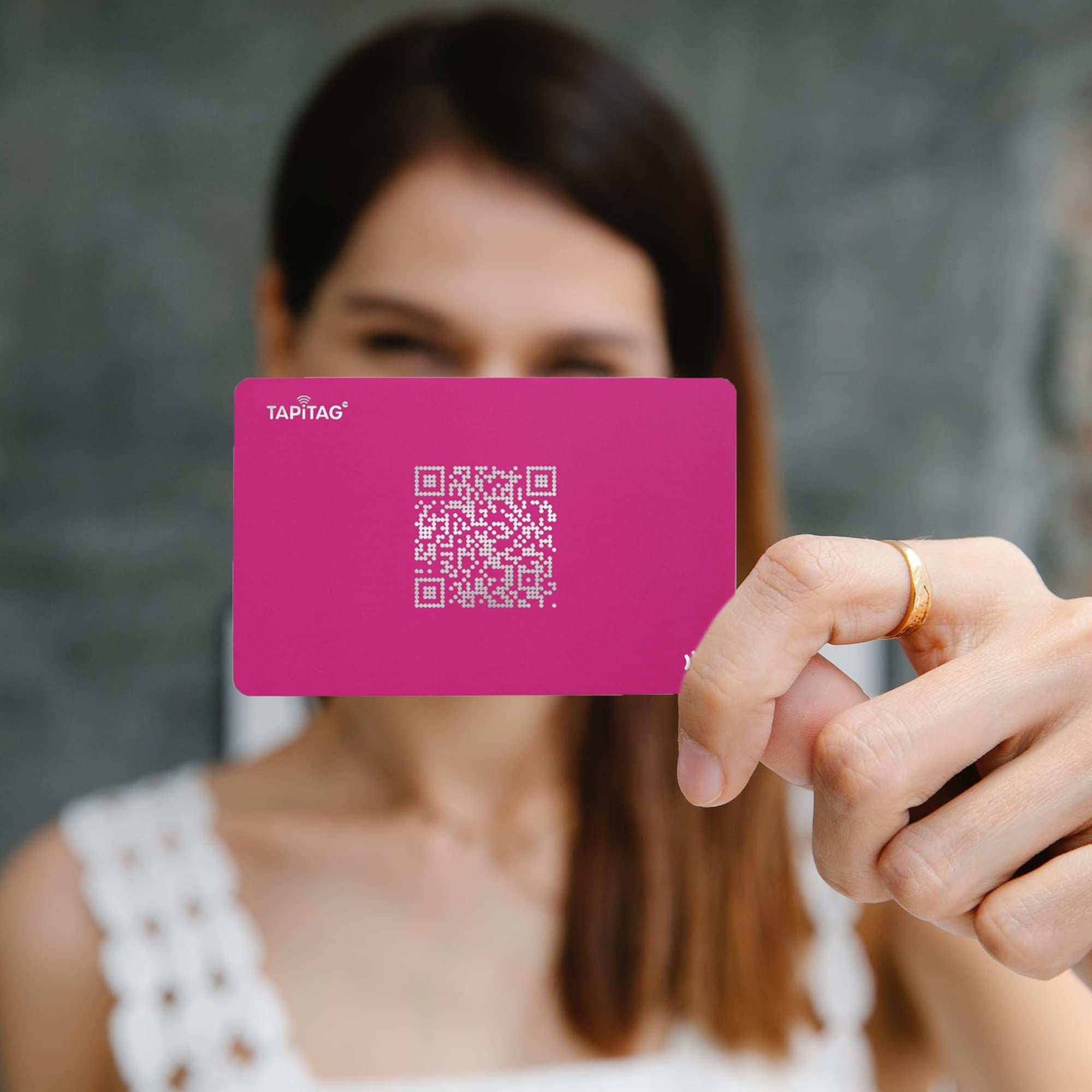 TAPiTAG Digital Business Card NFC Tag and QR (Hot Pink)