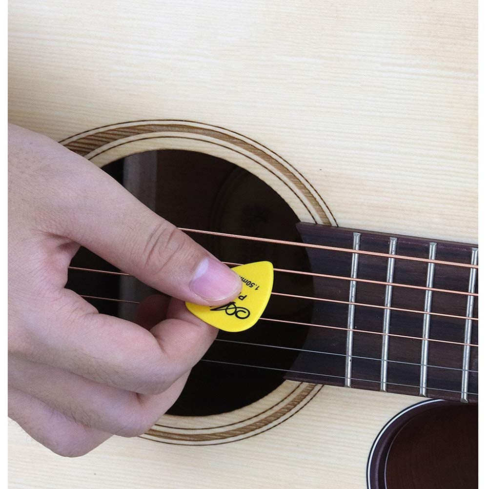 Guitar Picks, 60 Pcs Guitar Plectrums for Your Electric Acoustic or Bass Guitar Plectrum Pick Including 0.58mm 0.71mm 0.81mm 0.96mm 1.2mm 1.5mm