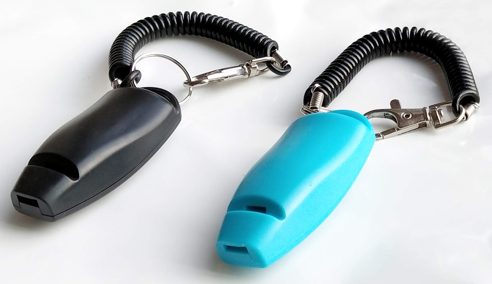 NewNewStar Pet Training Clicker Whistle with Wrist Strap - Dog Training Clickers (Black and Blue)