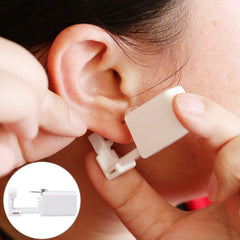 Ear Piercing Gun (6 Pieces), Painless Safety Ear Piercing Kit with Studs, Aseptic Earrings Disposable Gun, Ideal for Girls, Women and Men, White