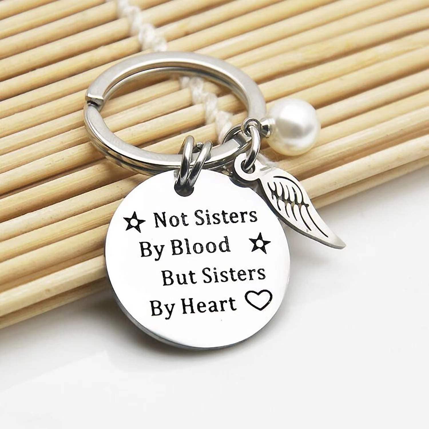 Friends Gift Keyring,Best Friends Keychain Friendship Keyring Graduation Gifts,Best Friends Gifts Keychain with Gift Box,Birthday Gift Keychain for Good Friends and Sisters