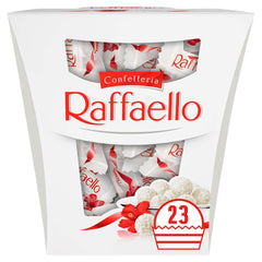 Ferrero Raffaello Pralines, Easter Chocolate Gift, Gifts for Women and Men, Coconut Speciality with Coconut Filling and a Whole Almond, Box of 23 (230g)