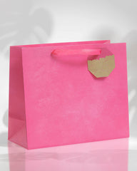 UK Greetings Large Gift Bag for Her/Friend - For Birthdays, Thank You, Congratulations or Other Gifts - Pink Design