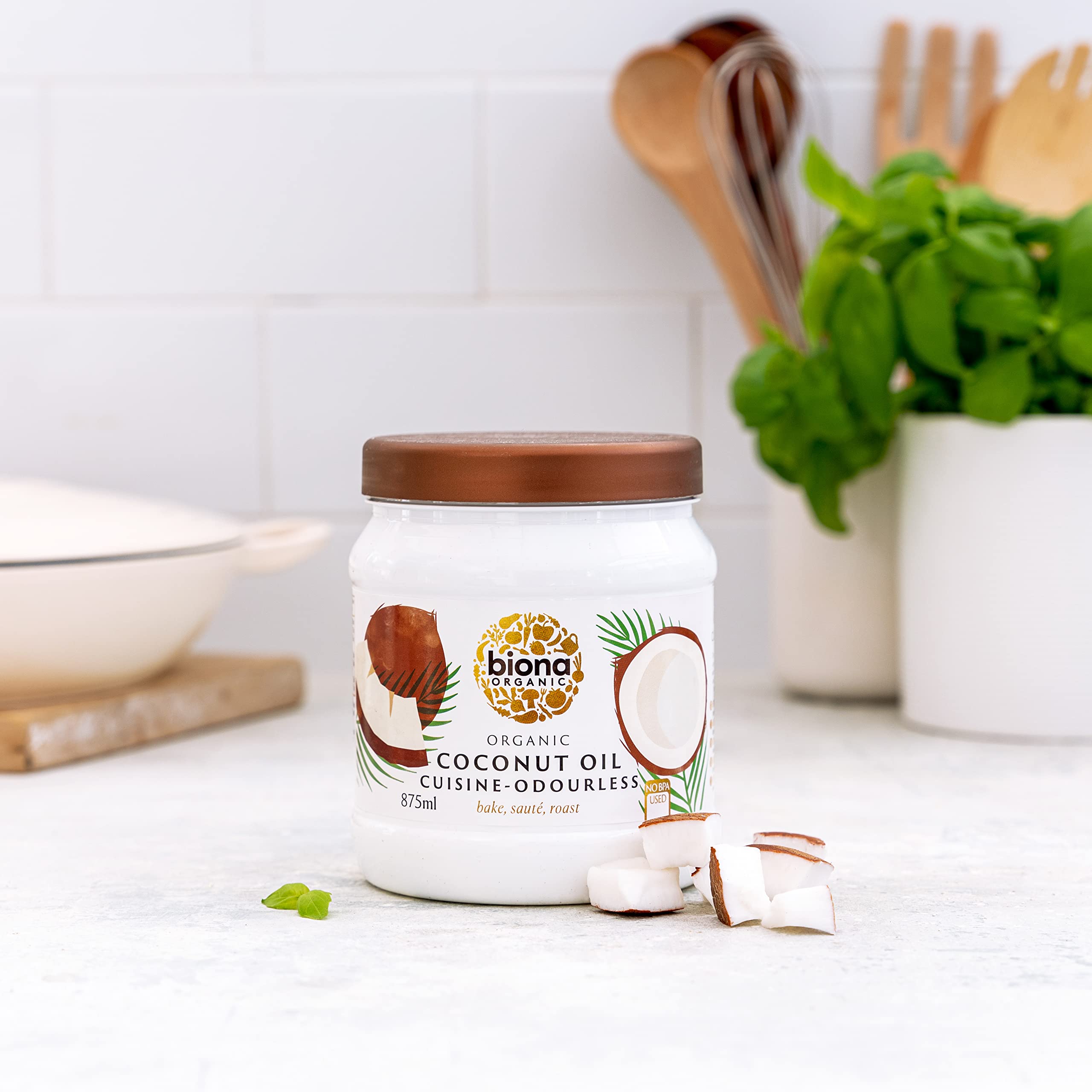 Biona Organic Coconut Oil 875 ml - Cuisine Mild & Odourless - Dairy Free, Naturally Vegan - Ketogenic and 100 Percent Natural - For Cooking, Roasting and Baking