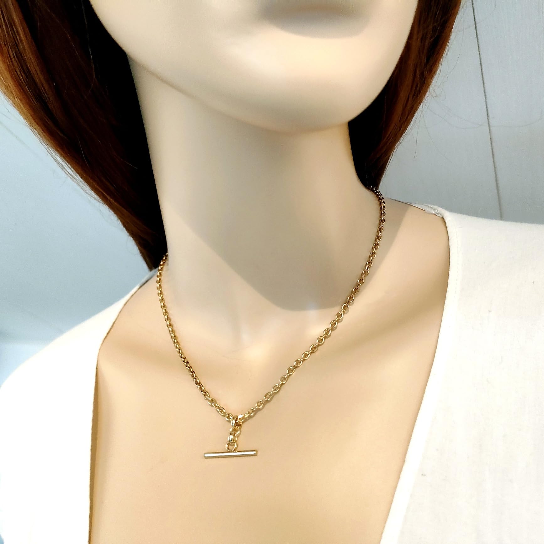 Source 18 inch T-bar Pendant Necklace with 3mm Oval Rolo Chain