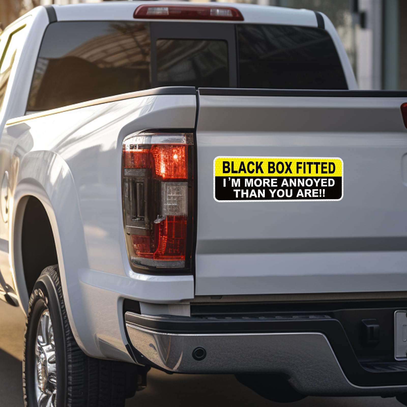 Black Box Fitted Magnetic Sticker 30 × 10 cm Reflective Black Box Car Sticker Security Warning New Driver Car Bumper Speed Monitored Sign Removable Waterproof 4 PCS