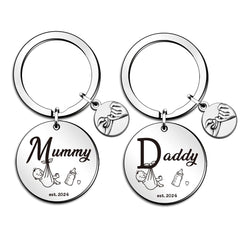 QMVMV Mummy and Daddy 2024 Keyring Gifts Personalised for New Parents Mum and Dad