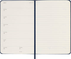 Moleskine Weekly Agenda with Space for Notes 12 Months 2024, Agenda 2024, Size Pocket 9x14, Hard Cover and Elastic Closure, Colour Sapphire Blue