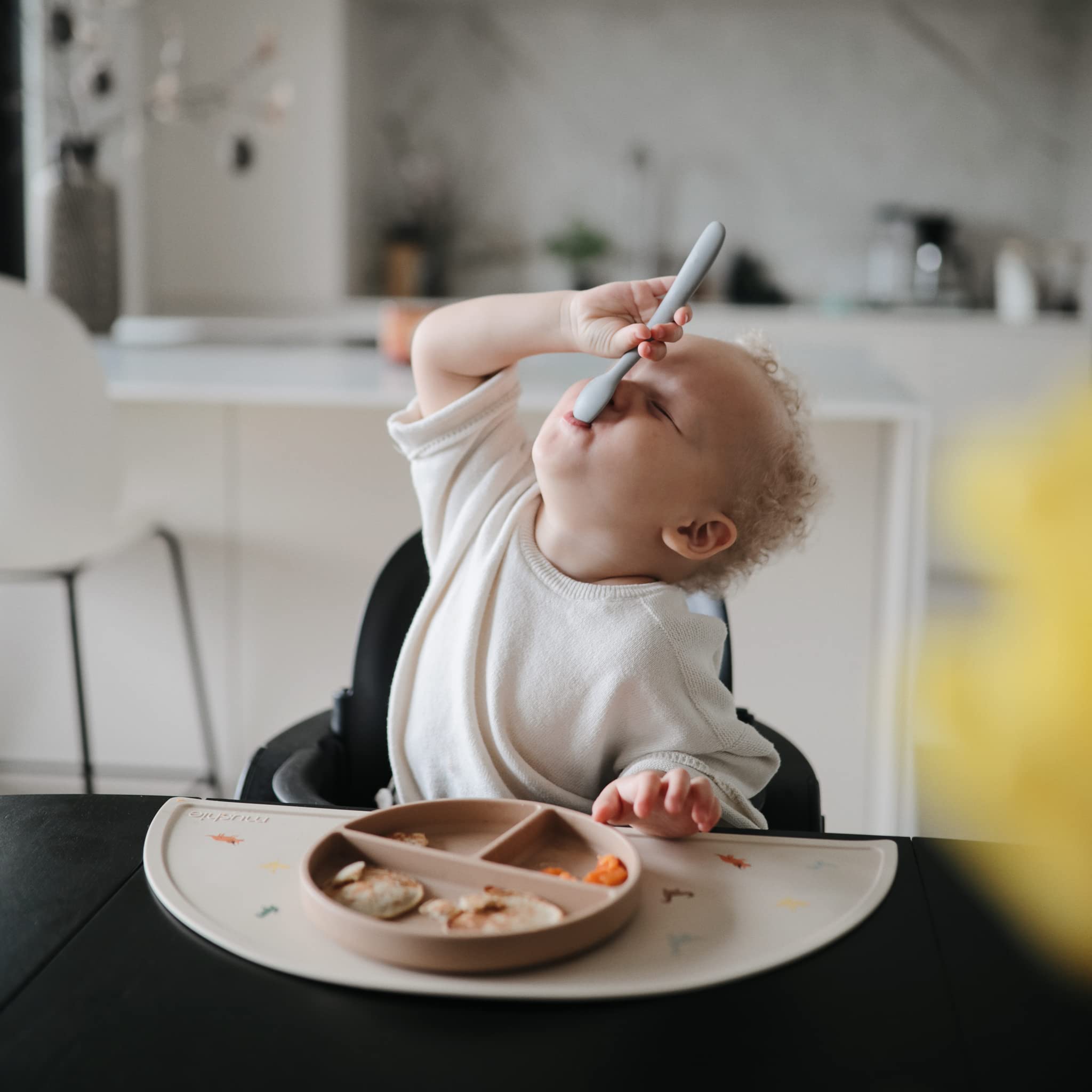 Mushie Silicone Baby Feeding Spoons   1x Set of 2 Silicone Feeding Spoons for Babies & Toddlers   Material: Food Grade Silicone   Dishwasher Safe (Stone/Cloudy Mauve)