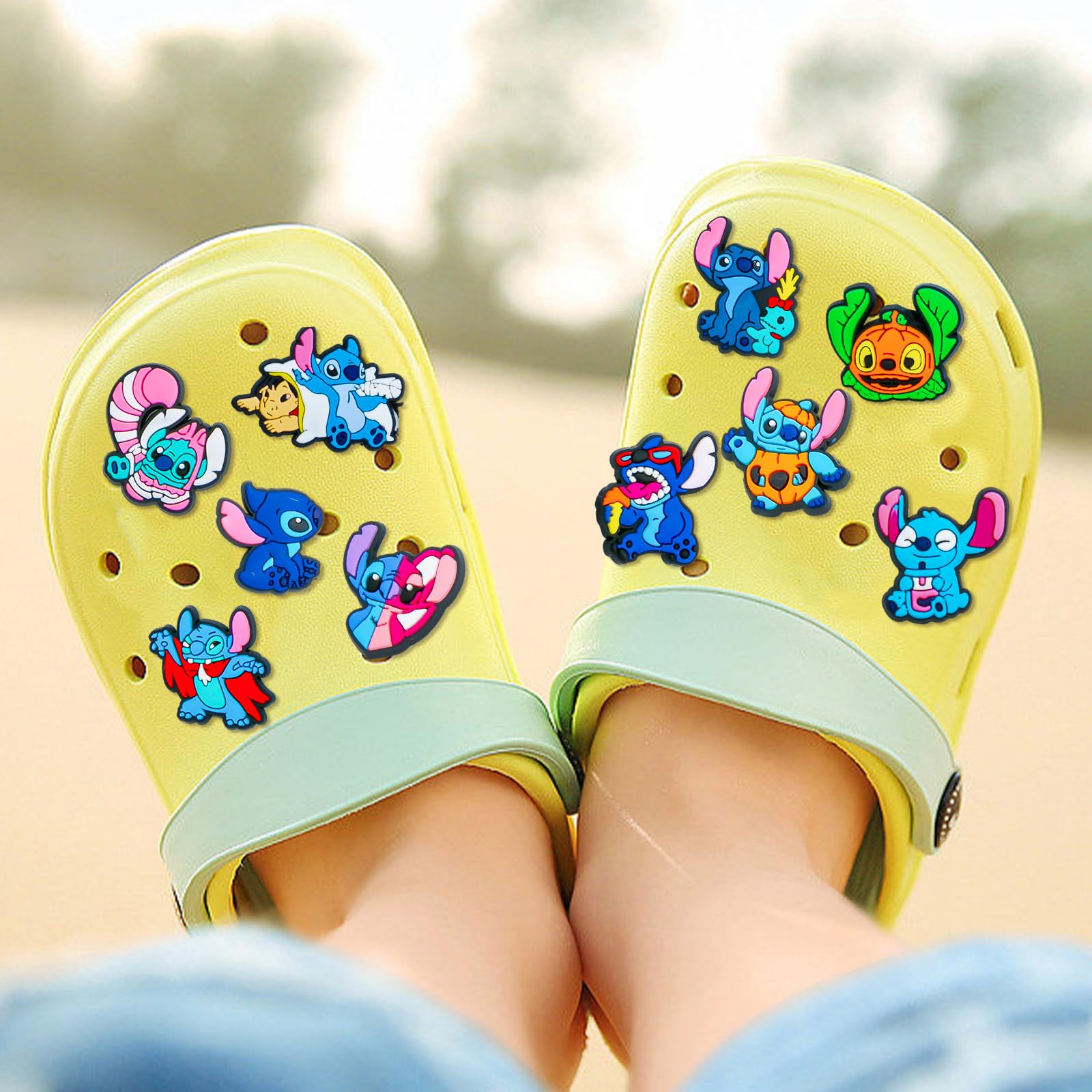 yumcute Shoe Charms, Charms, Shoe Charms for Kids, Charms For, Shoe Charms For Charms, Cartoon Shoe Decoration Charms, DIY Decorative Shoe Charms Gifts For Teens Boys Girls (A)