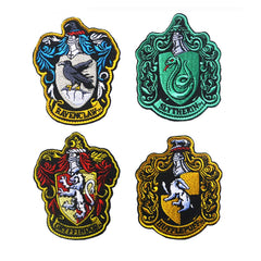 TOPPATCH House of Gryffindor Crest Slytherin Ravenclaw Huflepuff Hogwarts Embroidered Patch Emblem Applique with Hook and The Loop (Green)