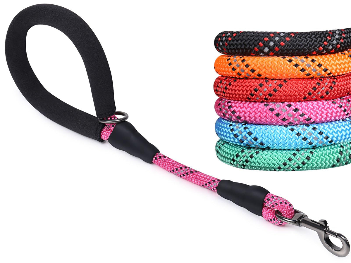 VIVAGLORY Short Dog Lead with Comfortable Padded Handle, 46cm Durable Rope Short Walking & Training Leashes for Dogs with Highly Reflective Threads for Medium & Large Dog, Pink
