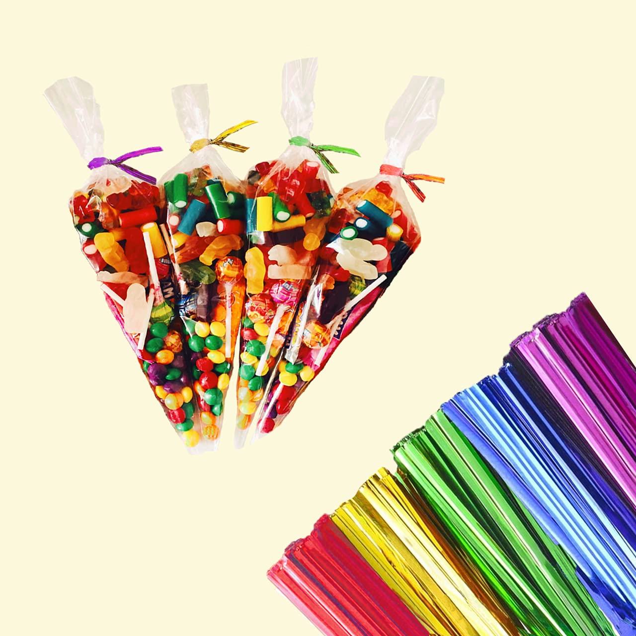 100 Pcs Clear Cone Bags 30x16cm Sweets Cellophane Treat Bag for Baking, Candy, Cookie, Displaying, Wrapping