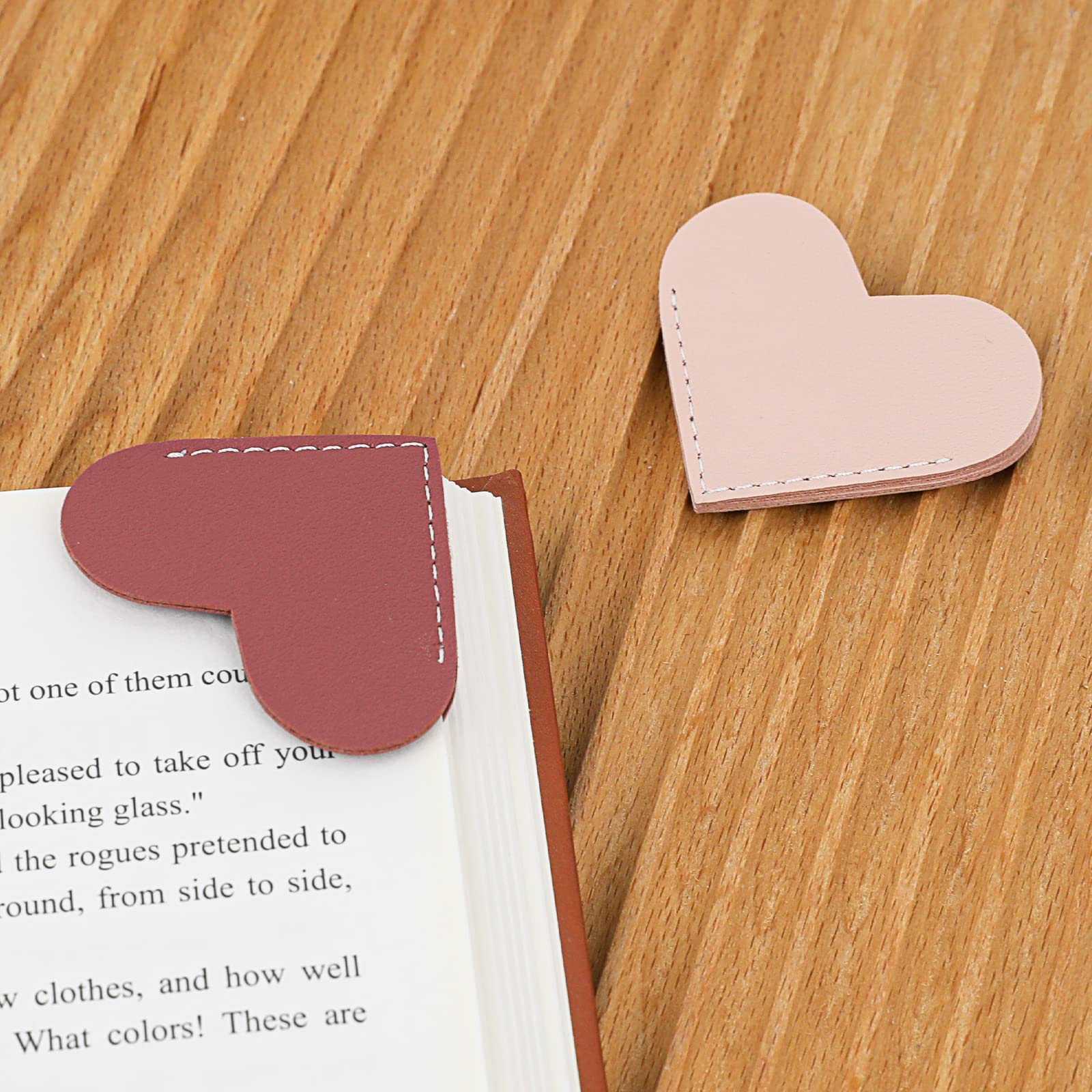 2pcs Leather Heart Bookmark,Bookmarks for Women,Portable Book Marks Women Gift,Book Accessories for Reading Lover,Cute Handmade Book Reading Gift for Book Lovers