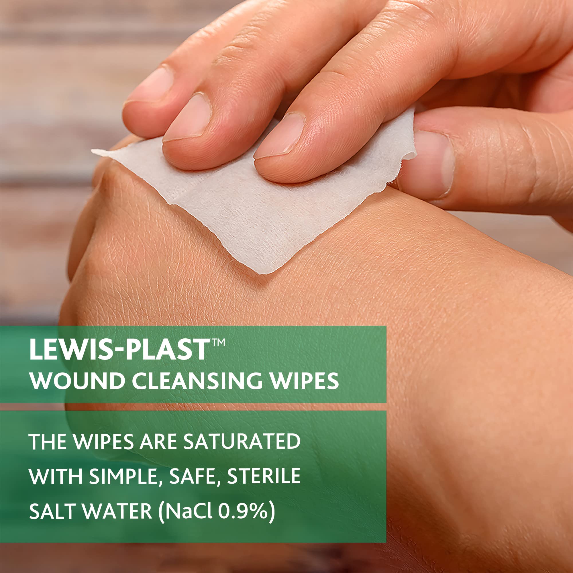 Lewis-Plast Premium Saline Sterile First Aid Alcohol Free Wipes - Box of 100 Antiseptic Antibacterial Medical Grade Cleaning Wipe for Wound, Cleansing Area Before Injection and Piercing, Green