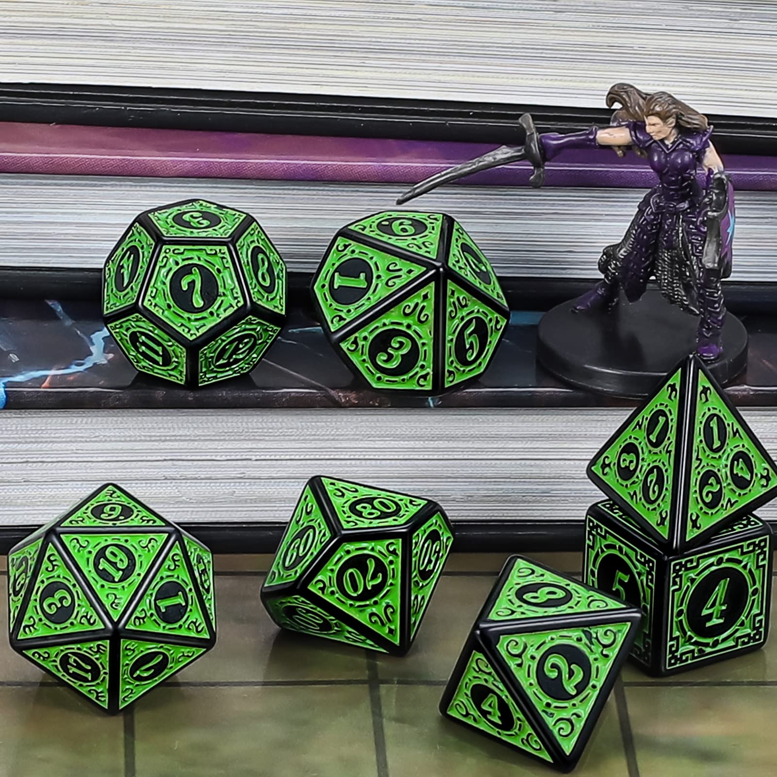 QMAY DND Dice Polyhedral Dice Set - 7 Pieces for Dungeon and Dragons MTG RPG D&D D20, D12, D10, D%, D8, D6, D4 (Green Engraving)