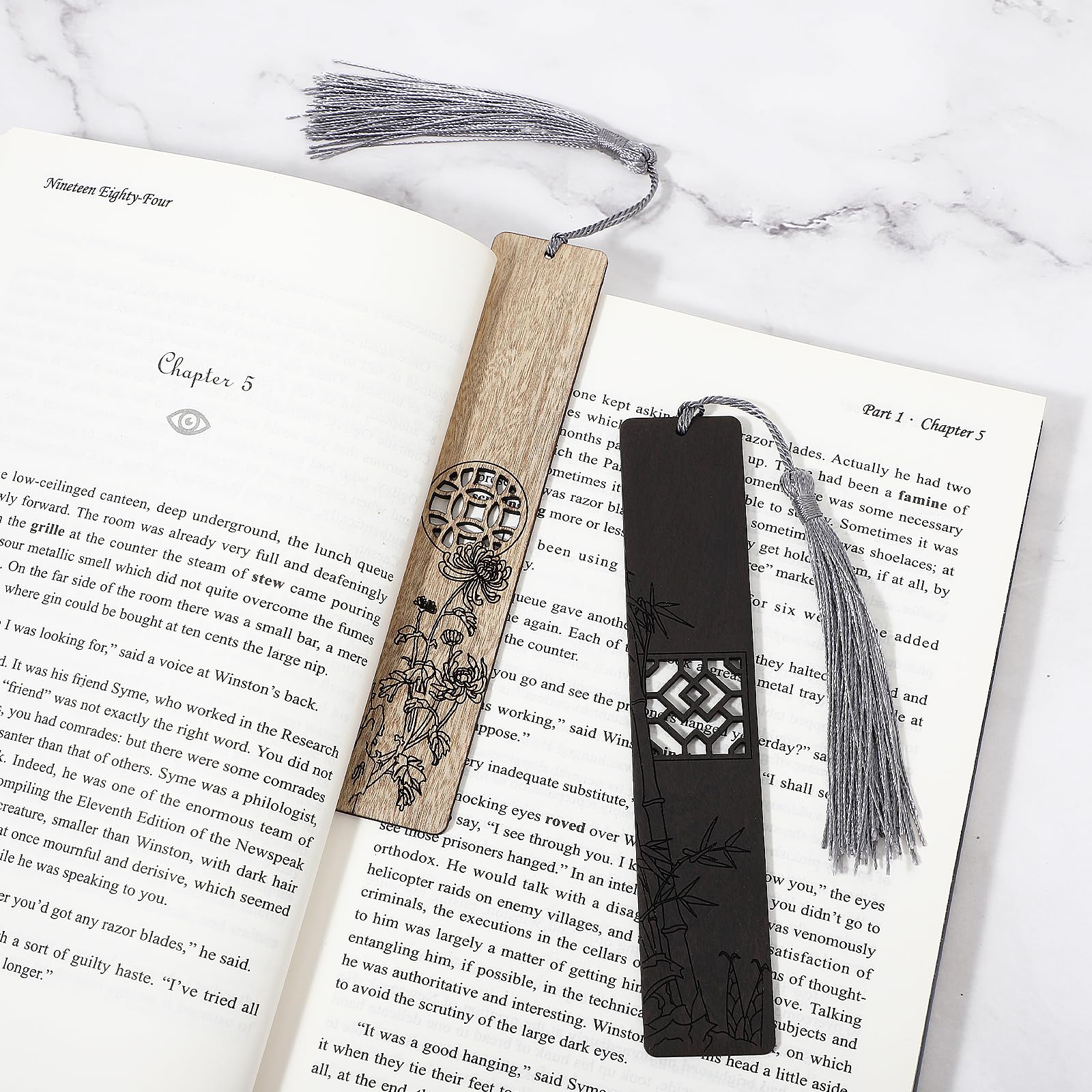 cobee Wooden Bookmarks for Book Lovers, 2 Pieces Handmade Wood Book Mark Natural Hollow Craft Bookmark Vintage Bookmark Gift for Women Men Students (H)