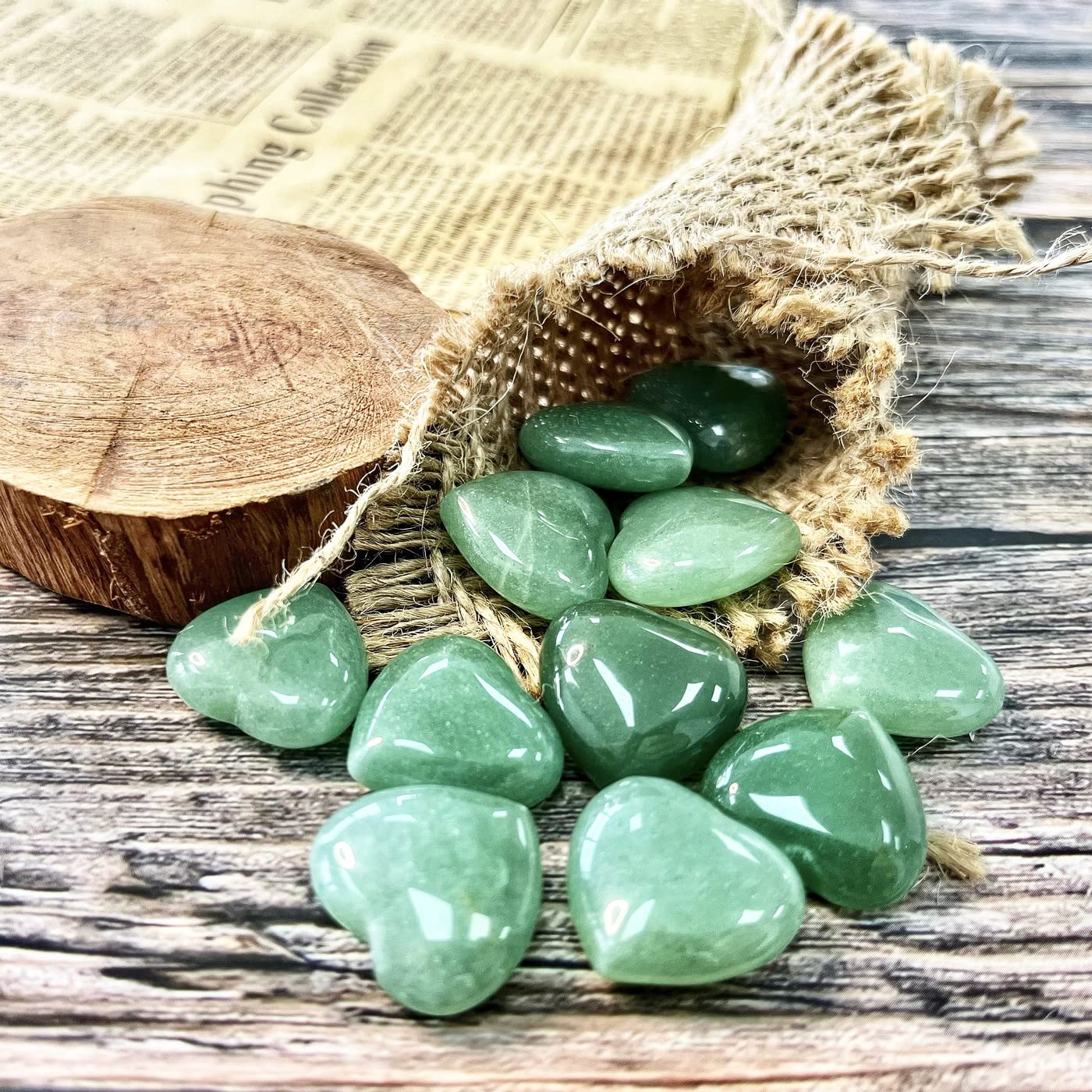 XIANNVXI 10 Pcs Green Aventurine Crystals Heart Natural Green Crystals Gemstones Set Polished Love Palm Pocket Stones Reiki Crystal Beginners Gifts