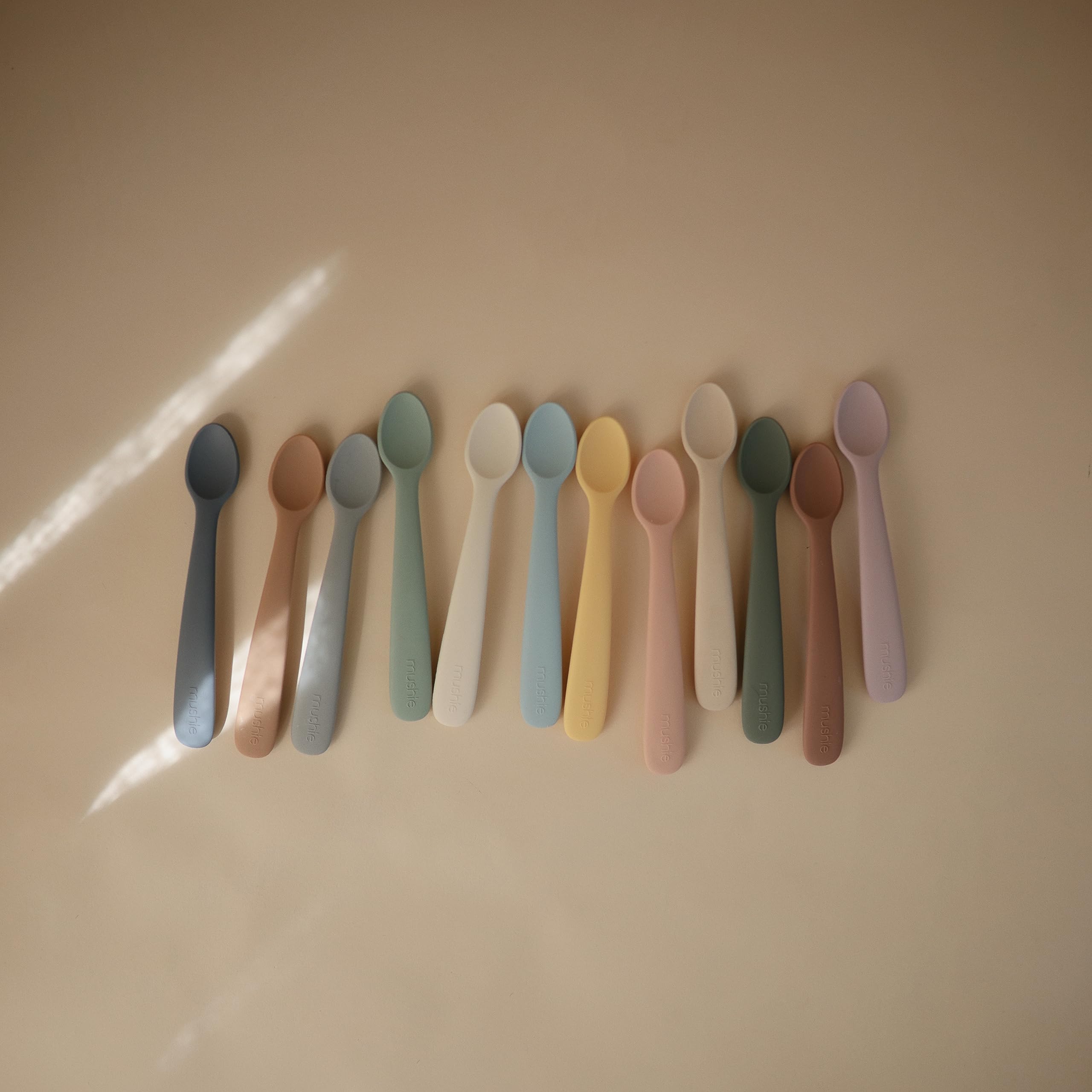 Mushie Silicone Baby Feeding Spoons   1x Set of 2 Silicone Feeding Spoons for Babies & Toddlers   Material: Food Grade Silicone   Dishwasher Safe (Stone/Cloudy Mauve)