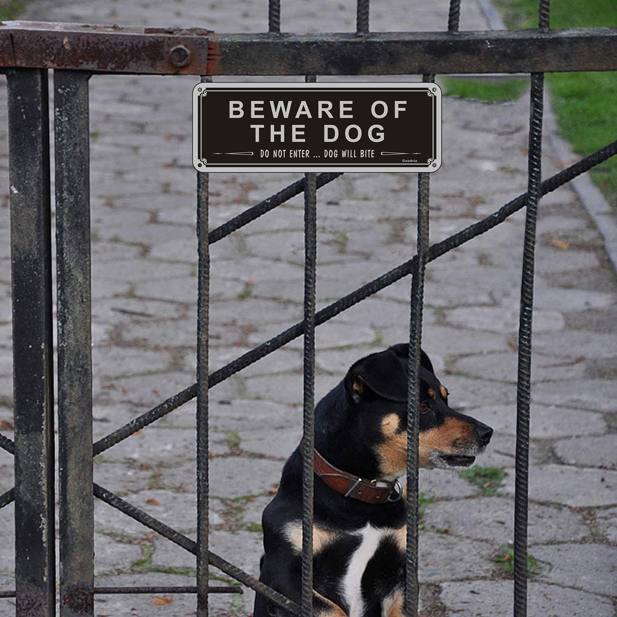 Beware Of The Dog Sign 3.5'' x 9.8'' Aluminum Do Not Enter Signs for Gates Dog Will Bite Sign Outdoor Gate Safety Sign Pack of 2