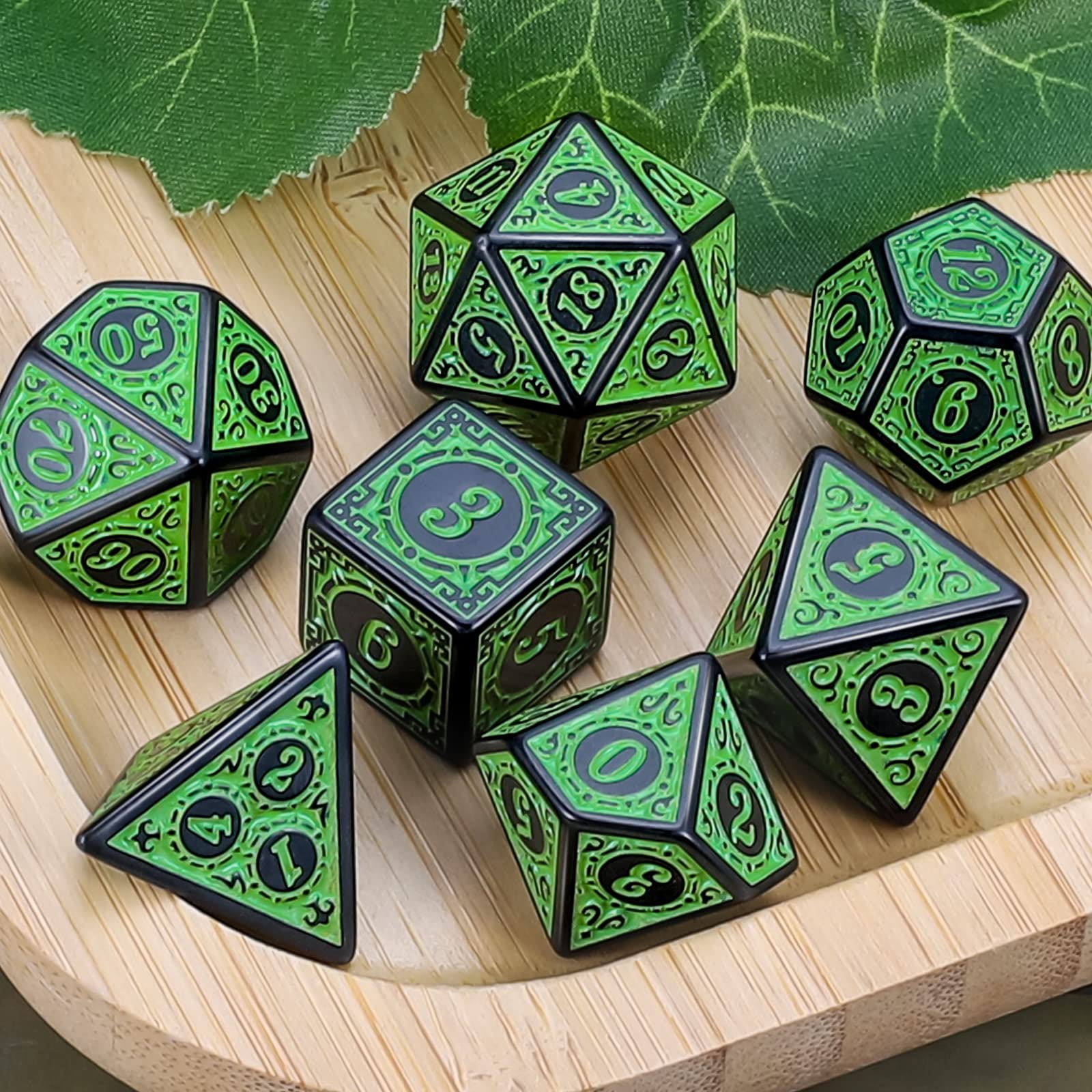 QMAY DND Dice Polyhedral Dice Set - 7 Pieces for Dungeon and Dragons MTG RPG D&D D20, D12, D10, D%, D8, D6, D4 (Green Engraving)