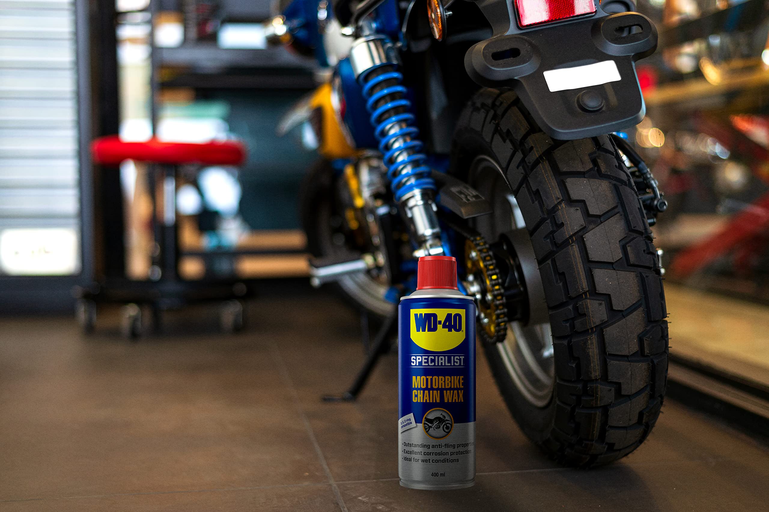 WD-40 Specialist Motorbike Chain Wax 400ml - Perfect for wet conditions, long-lasting protection, total solution