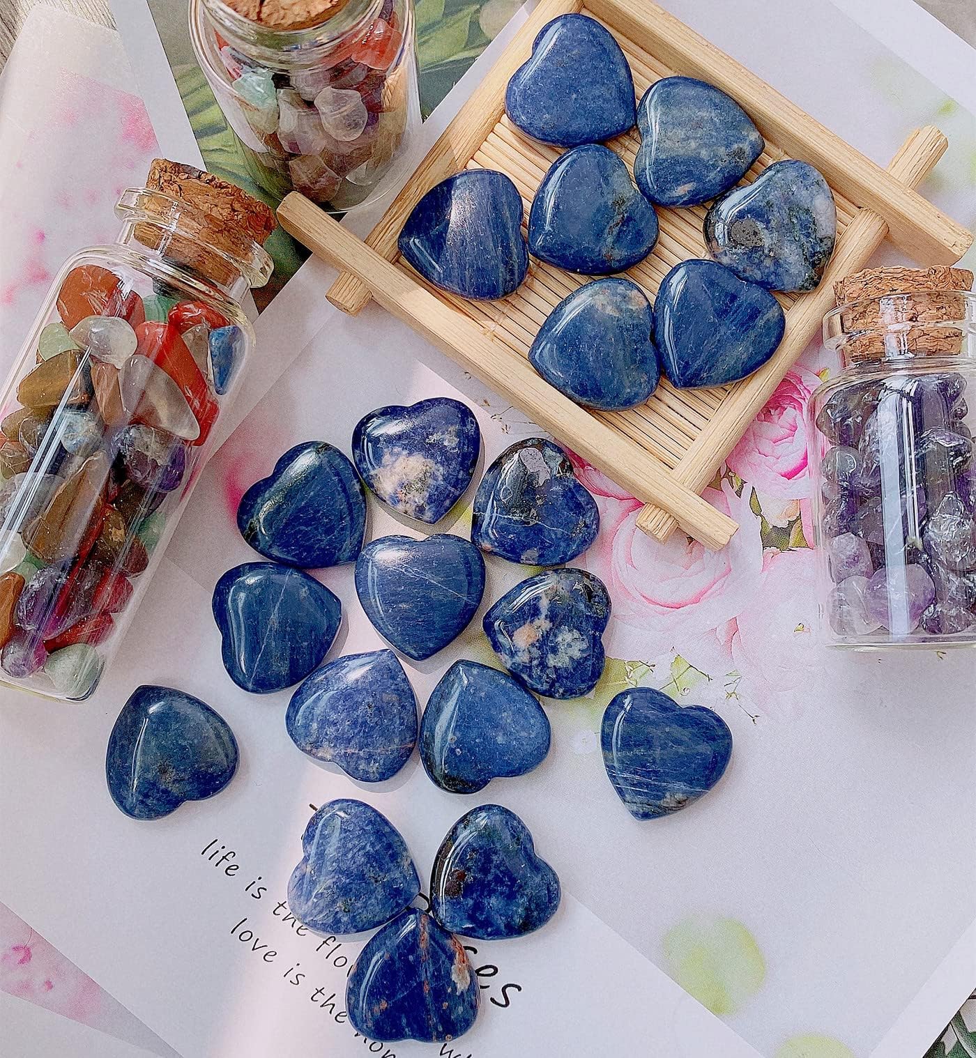 XIANNVXI 20 Pcs Blue Sodalite Crystal Heart Blue Sodalite Stones Natural Blue Crystals Healing Gemstones Reiki Palm Stones for Meditation Energy Balancing