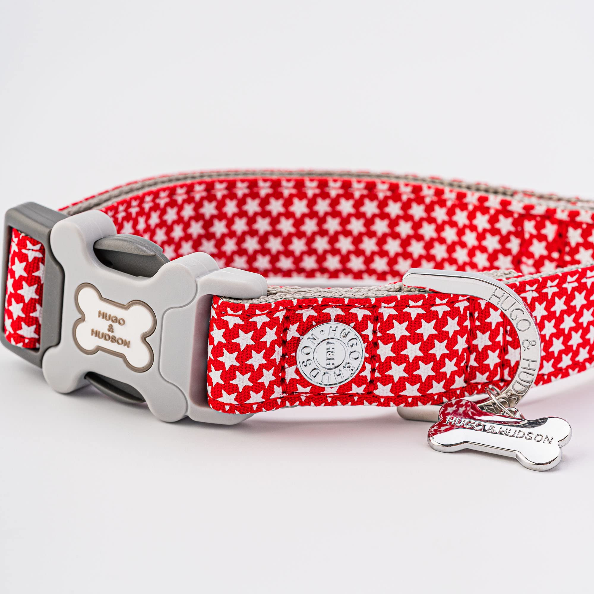 HUGO & HUDSON Nylon Dog Collar with Quick Release Safety Buckle, Red Star, XS