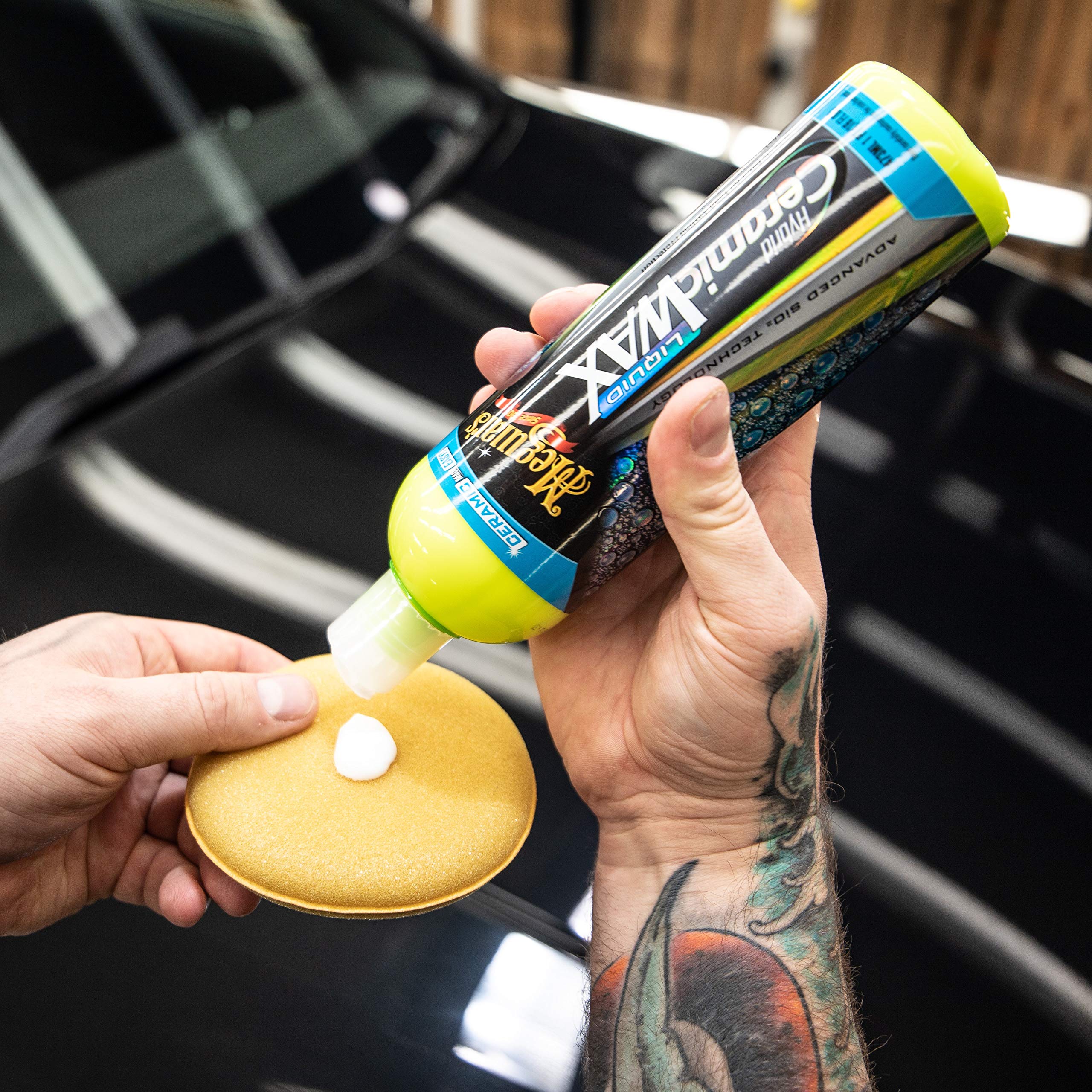 Meguiar's X3070 Soft Foam 4 inches Applicator Pads (2 Pack) for hand applying waxes or tire dressings