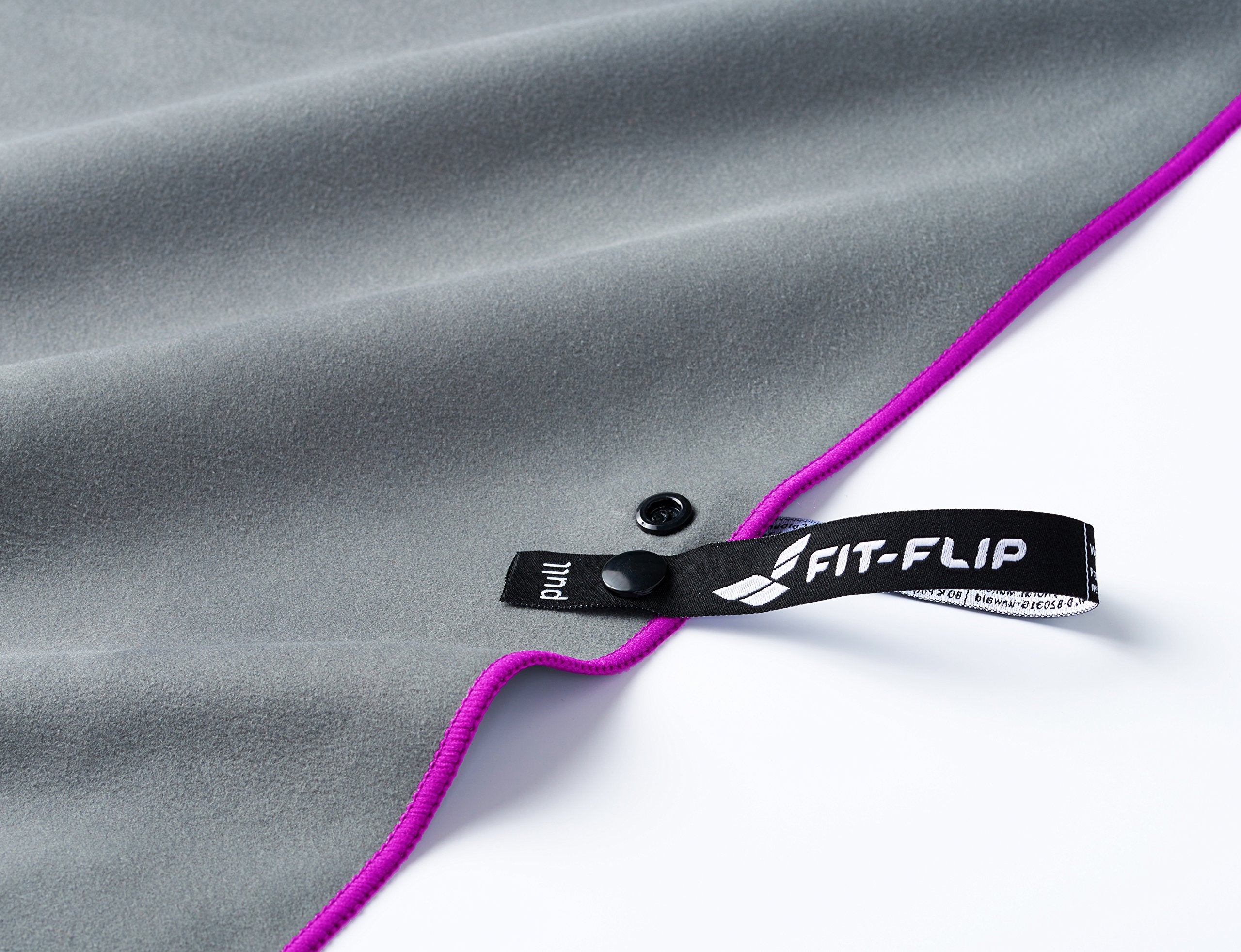 Fit-Flip Camping towel - ultra lightweight & compact microfibre towel - quick dry sports towel for gym - the perfect beach, travel & swim towel (70x140cm grey - purple edge)