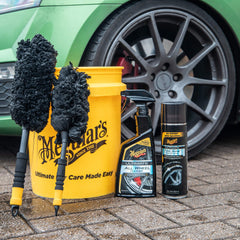 Meguiar's X1902EU Supreme Microfibre Wheel Brush, Medium, Completely Safe Wheel Cleaning , Black